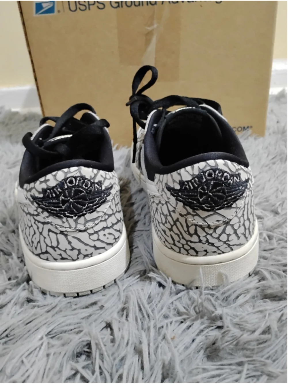 Nike Air Jordan 1 Retro OG Low Black Cement Men Size 9.5 / Women 11 CZ0790-001